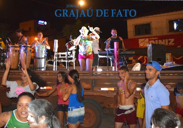 PESQUISA: Qual a melhor Banda do Carnaval 2015?