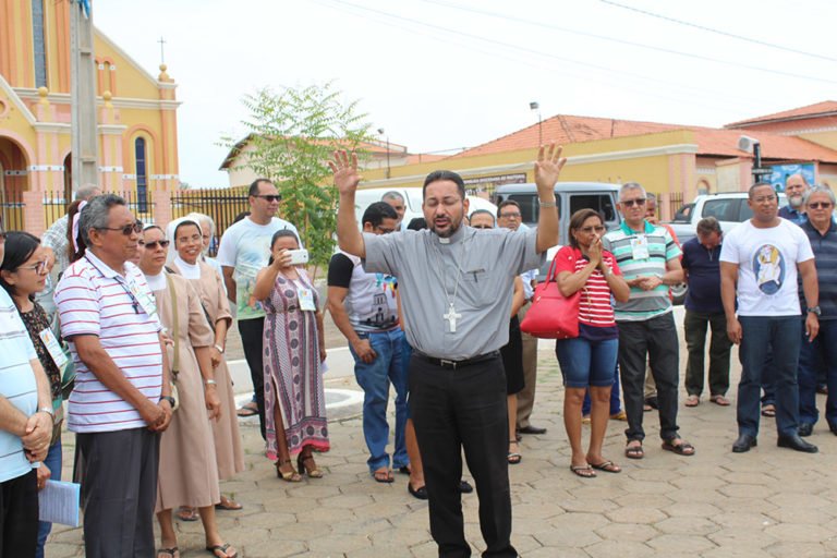 Bispo de Grajaú pede aos padres, religiosas e leigos maior compromisso com a missão