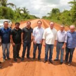 Governador em exercício, Carlos Brandão, e comitiva, em vistoria às obras da BR 226