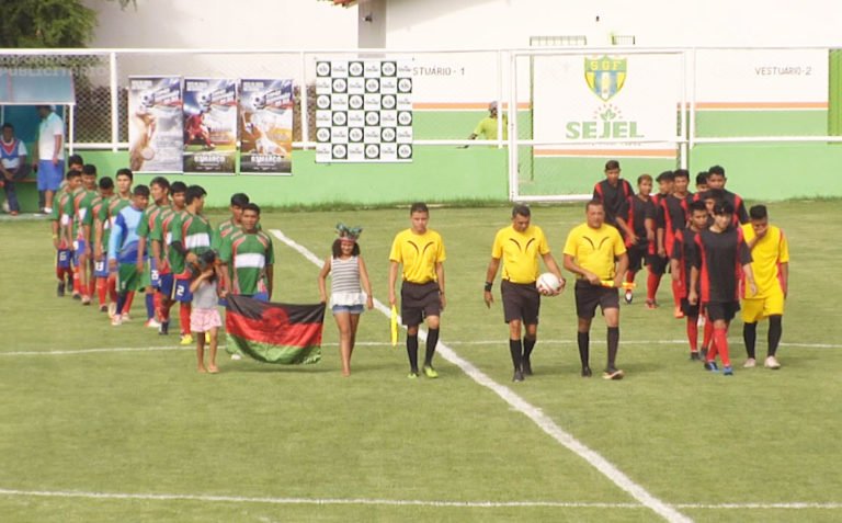 Torcedores grajauenses prestigiam 1º Campeonato de Futebol Indígena e Copão Maranhão do Sul