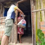 Campanha arrecadacao alimentos Sicoob29